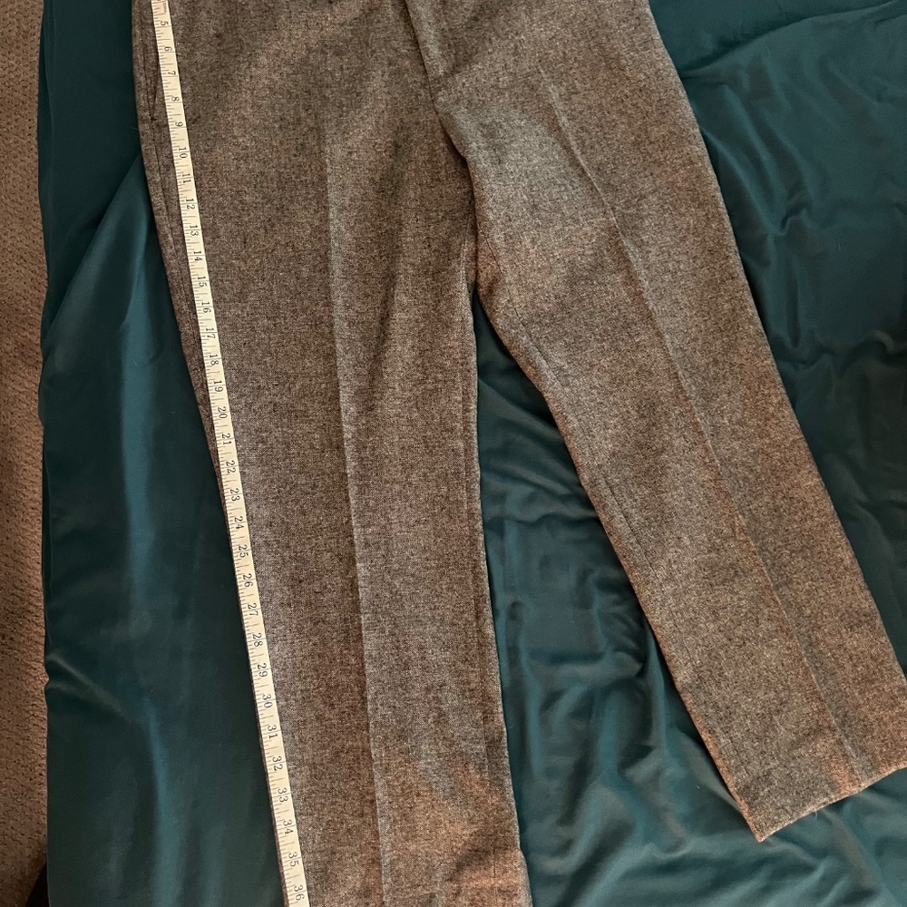 Banana Republic Suit (42R) slim - Picture 10 of 15